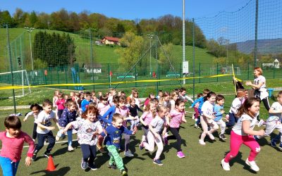 DOGAJANJA V APRILU